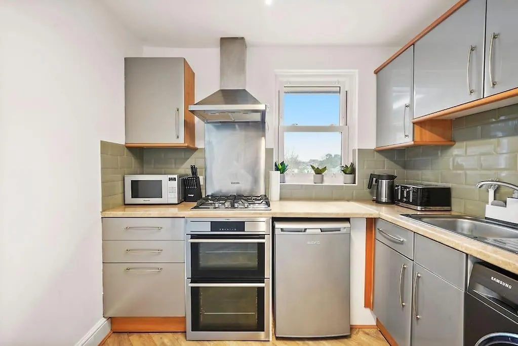 Cosy Apartment 5 Guests 3 Beds 1 Sofa Bed Lewisham London